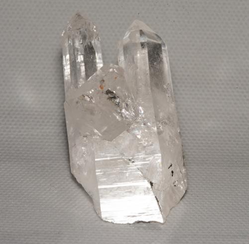 Quartz<br />Colombia<br />59mm x 27mm x 41mm<br /> (Author: Bergur_E_Sigurdarson)