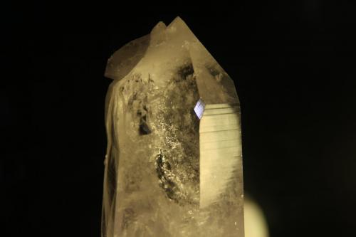 Quartz<br />Municipio Bolívar, Provincia Vélez, Departamento Santander, Colombia<br />122mm x 65mm x 57mm.<br /> (Author: franjungle)