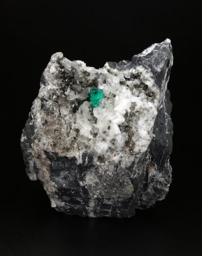 Beryl (variety emerald), Pyrite, Calcite, Dolomite<br />Coscuez mining district, Municipio San Pablo de Borbur, Western Emerald Belt, Boyacá Department, Colombia<br />75x86x58mm, xl=9x6mm<br /> (Author: Fiebre Verde)