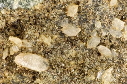 Titanite<br />MT Jeanne's Pit No. 2, Clear Creek area, Pichacho Peak, Diablo Mountains, New Idria District, San Benito County, California, USA<br />FOV = 3.4 mm<br /> (Author: Doug)