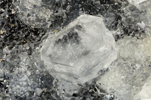 Gmelinite<br />Devils Backbone, North Fork of John Day River, Ritter, Grant County, Oregon, USA<br />FOV = 2.6 mm<br /> (Author: Doug)