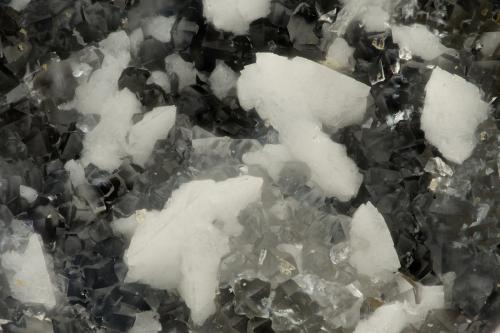Gismondine, Phillipsite<br />Devils Backbone, North Fork of John Day River, Ritter, Grant County, Oregon, USA<br />FOV = 1.5 mm<br /> (Author: Doug)