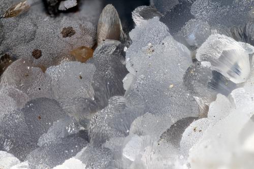 Smithsonite<br />Mina Moscow, Cordillera Star, Distritos Star and North Star, Condado Beaver, Utah, USA<br />FOV = 3.8 mm<br /> (Author: Doug)