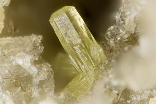 Mimetite<br />Simon Mine, Bell District, Mineral County, Nevada, USA<br />FOV = 1.6 mm<br /> (Author: Doug)