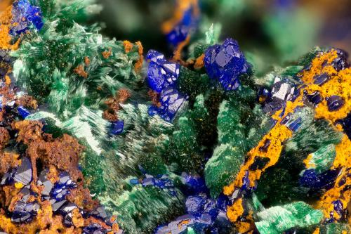 Azurite, Malachite<br />Silver Hill Mine group, Waterman District, Waterman Mountains, Pima County, Arizona, USA<br />FOV = 3.3 mm<br /> (Author: Doug)