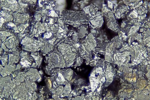 Kentrolite<br />Torr Works Quarry (Merehead Quarry), Cranmore, District Mendip, Somerset, South West England, England / United Kingdom<br />FOV = 4.0 mm<br /> (Author: Doug)