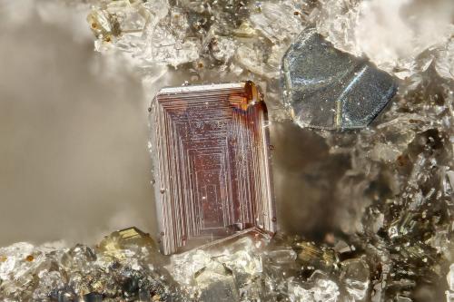 Pseudobrookite<br />Lemolo Lake, Clearwater, Douglas County, Oregon, USA<br />FOV = 0.9 mm<br /> (Author: Doug)