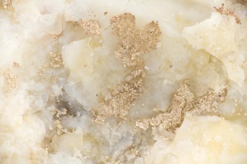 Silver<br />Mina Coeur Rochester, Colina Nenzell, Distrito Rochester, Condado Pershing, Nevada, USA<br />FOV = 4.0 mm<br /> (Author: Doug)