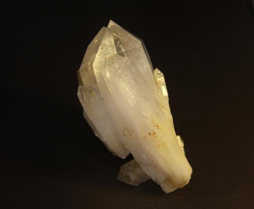 Quartz<br />Muzo mining district, Western Emerald Belt, Boyacá Department, Colombia<br />77mm x 56mm x 33mm<br /> (Author: franjungle)