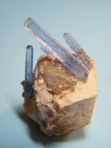 Beryl (variety Aquamarine)<br />Erongo Mountain, Usakos, Erongo Region, Namibia<br />21mm x 29mm x 22mm<br /> (Author: Heimo Hellwig)