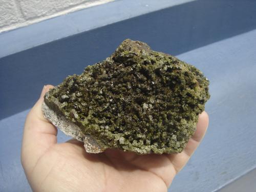 Epidote<br />Morro das Pedras, Formiga, Minas Gerais, Brazil<br />12 x 11 x 5 cm<br /> (Author: Anísio Cláudio)