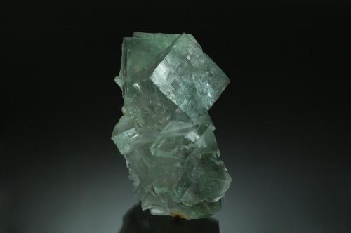 Fluorite<br />Choir area, Province Govisümber, Mongolia<br />4.7 x 5.7 x 8.6 cm<br /> (Author: crosstimber)