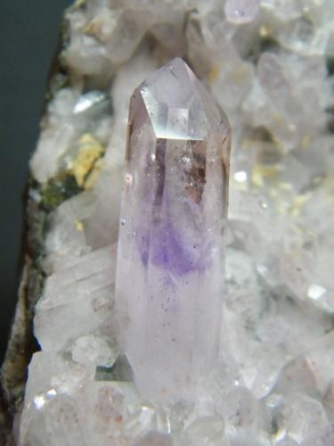 Quartz (variety amethyst)<br />Brandberg area, Erongo Region, Namibia<br />60mm x 123mm x 45mm<br /> (Author: Heimo Hellwig)