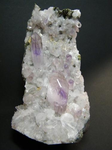 Quartz (variety amethyst)<br />Brandberg area, Erongo Region, Namibia<br />60mm x 123mm x 45mm<br /> (Author: Heimo Hellwig)