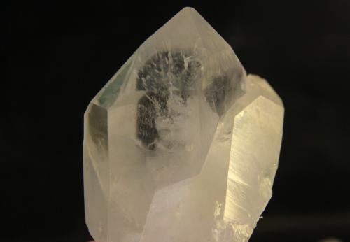 Quartz<br />Municipio Bolívar, Provincia Vélez, Departamento Santander, Colombia<br />82mm x 67mm x 50mm. Main cristal: 46mm x 75mm x 34mm<br /> (Author: franjungle)