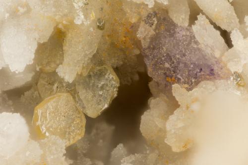 Wulfenite<br />Cookes Peak District, Luna County, New Mexico, USA<br />FOV = FOV = 1.5 mm<br /> (Author: Doug)