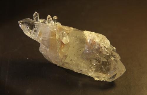 Quartz<br />Muzo mining district, Western Emerald Belt, Boyacá Department, Colombia<br />87mm x 41mm x 31mm<br /> (Author: franjungle)