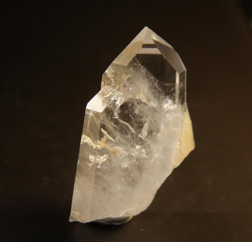 Quartz<br />Muzo (distrito minero), Cinturón Esmeraldífero Occidental, Departamento Boyacá, Colombia<br />42mm x 74mm x 13mm<br /> (Author: Firmo Espinar)