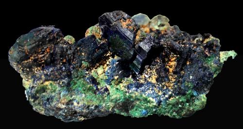 Azurita<br />Touissit, Distrito Touissit, Provincia Jerada, Región Oriental, Marruecos<br />87 x 53 x 44 mm.<br /> (Autor: José Luis Zamora)