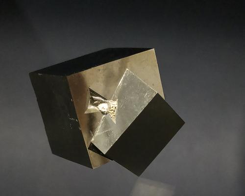 Pyrite<br />Ampliación a Victoria Mine, De Alcarama Range, Navajún, Comarca Cervera, La Rioja, Spain<br />3 x 3 cm<br /> (Author: Richard Arseneau)