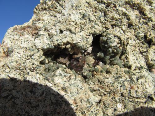 Pirita<br />Villel, Comarca de la Comunidad de Teruel, Teruel, Aragon, Spain<br />Cristales entre 5 y 10 mm.<br /> (Autor: Miguel Ángel Martinez)