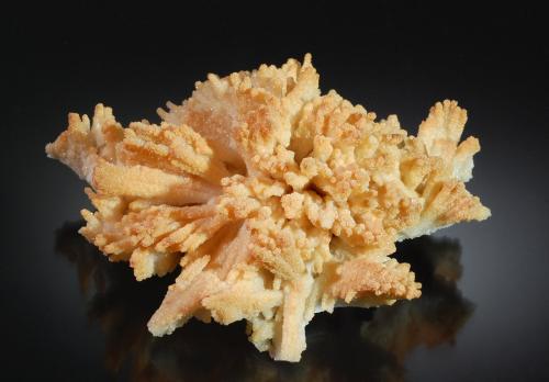 Calcite<br />Herja Mine, Chiuzbaia, Baia Sprie, Maramures, Romania<br />5.3 x 9.0 x 11.2 cm<br /> (Author: crosstimber)