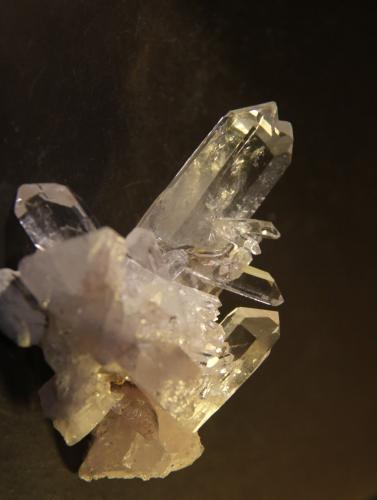 Quartz<br />Muzo mining district, Western Emerald Belt, Boyacá Department, Colombia<br />45mm x 67mm x 41mm<br /> (Author: Firmo Espinar)