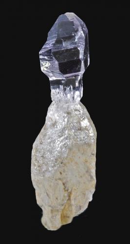 Cuarzo (variedad cetro)<br />Soavina, Distrito Betafo, Región Vakinankaratra, Madagascar<br />3,2  x 1,1 cm.<br /> (Autor: Xavier Bordas)
