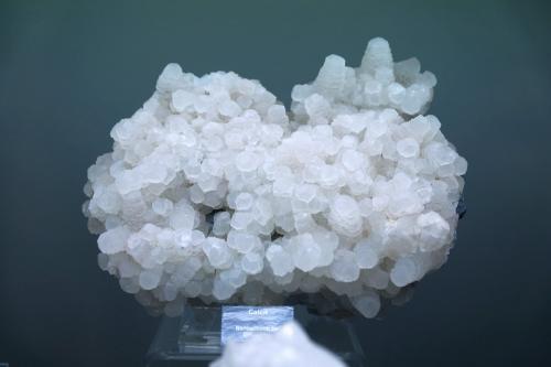 Calcite<br />Nanzenbach, Dillenburg, Lahn-Dill-Kreis District, Gießen Region, Hesse/Hessen, Germany<br />~20cm<br /> (Author: Tobi)