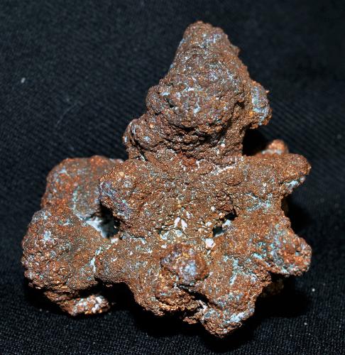 Copper<br />Morenci Mine, Northwest Extension, Morenci, Copper Mountain District, Shannon Mountains, Greenlee County, Arizona, USA<br />5x5x5 cm<br /> (Author: Joseph DOliveira)