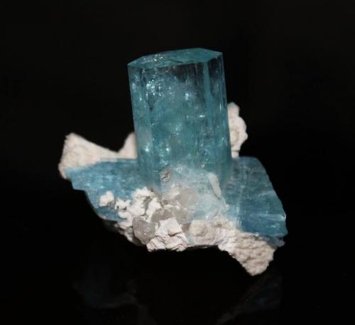 Beryl (varoety aquamarine) with Feldspar<br />Erongo Region, Namibia<br />4.0 cm  x 4.4 cm  x 2.9 cm<br /> (Author: Chris Wentzell)