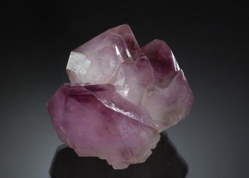 Quartz (variety Amethyst)<br />Reel Mine, Iron Station, Lincoln County, North Carolina, USA<br />4.6 x 4.7 cm.<br /> (Author: crosstimber)