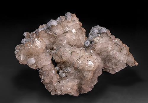 Quartz, Calcite, Pyrite<br />El Hammam, Ait Mimoune, Khémisset Province, Rabat-Salé-Kénitra Region, Morocco<br />20.5 x 14.3 cm<br /> (Author: am mizunaka)