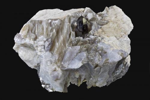Cuarzo (variedad ahumado)<br />União das Freguesias de Malpartida e Vale de Coelho (Malpartida), Almeida, Distrito Guarda, Provincia Beira Alta, Centro, Portugal<br />8,7 x 6,8 cm.<br /> (Autor: Xavier Bordas)