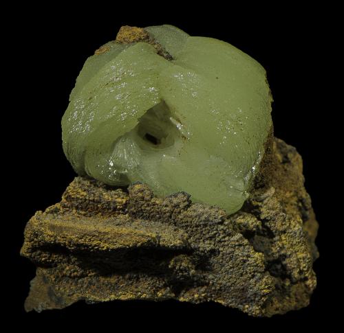 Adamite<br />Ojuela Mine, Mapimí, Municipio Mapimí, Durango, Mexico<br />35 x 20 x 30 mm<br /> (Author: Rob Schnerr)