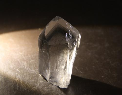 Quartz<br />Muzo (distrito minero), Cinturón Esmeraldífero Occidental, Departamento Boyacá, Colombia<br />26mm x 42mm x 20mm<br /> (Author: Firmo Espinar)