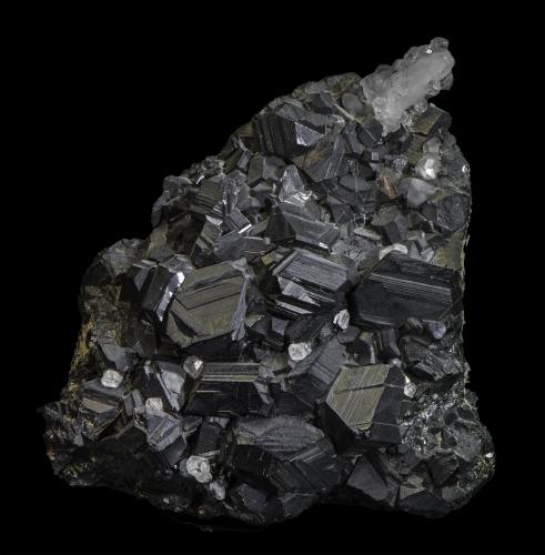 Sphalerite<br />Trepča Complex, Trepča Valley, Kosovska Mitrovica, Kosovska Mitrovica District, Kosovo<br />60 x 50 x 25 mm<br /> (Author: Rob Schnerr)