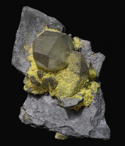 Calcite<br />N'Chwaning II Mine, N'Chwaning mining area, Kuruman, Kalahari manganese field (KMF), Northern Cape Province, South Africa<br />40 x 20 x 15 mm<br /> (Author: Rob Schnerr)