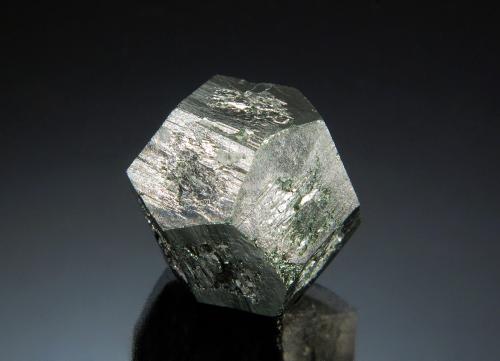 Pyrite<br />Mina Magma, Superior, Distrito Pioneer, Montes Pinal, Condado Pinal, Arizona, USA<br />2.3 x 2.4 cm<br /> (Author: crosstimber)