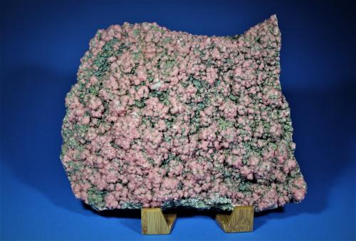 Rhodochrosite, Pyrite<br />Oppu Mine, Nishimeya-mura, Nakatsugaru District, Aomori Prefecture, Tohoku Region, Honshu Island, Japan<br />33 cm x 27 cm<br /> (Author: Don Lum)