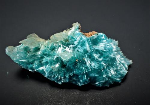 Aurichalcite<br />Chief Mine, Prince Mine Group, Hilton Mines, Copper Camp, Hilton (Lead Mountain), Empire District, Pima County, Arizona, USA<br />31 mm x 15 mm x 12 mm<br /> (Author: Don Lum)