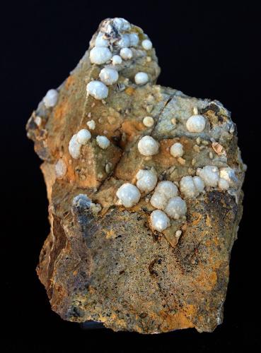 Cuarzo (variedad calcedonia)<br />Volcán Cabezo Negro de Zeneta, Murcia, Comarca Huerta de Murcia, Región de Murcia (Murcia), España<br />12 x 11 cm<br /> (Autor: Pedro Antonio)