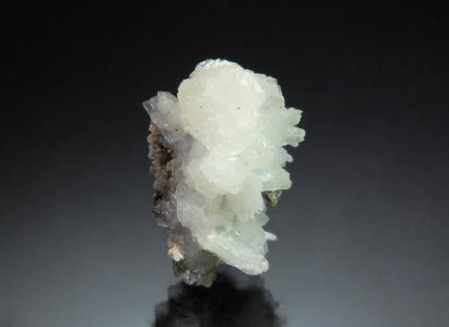Stellerite<br />Cantera Dyer, Birdsboro, Condado Berks, Pennsylvania, USA<br />1.6 x 2.4 cm<br /> (Author: crosstimber)