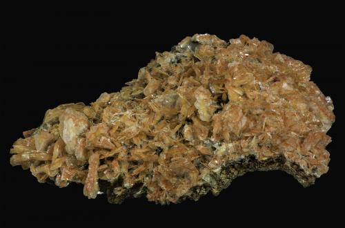 Baryte, Realgar<br />Baia Sprie Mine, Baia Sprie, Maramures, Romania<br />95 x 70 x 25 mm<br /> (Author: Rob Schnerr)