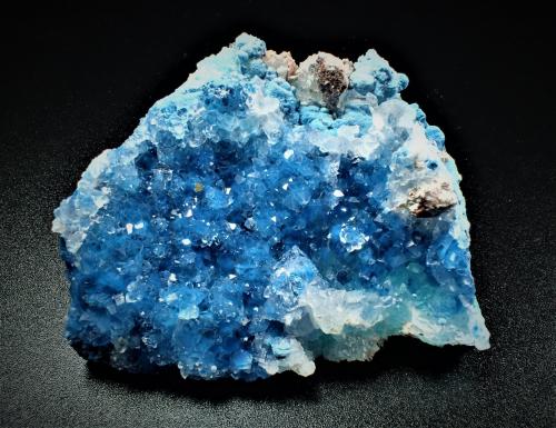 Shattuckite, Quartz, Chrysocolla<br />Milpillas Mine, level 1100, Cuitaca, Municipio Santa Cruz, Sonora, Mexico<br />52 mm x 40 mm x 18 mm<br /> (Author: Don Lum)