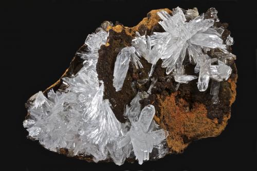 Hemimorfita<br />Mina Ojuela, Mapimí, Municipio Mapimí, Durango, México<br />7,7 x 5,6 x 4,5 cm.<br /> (Autor: Xavier bordas)