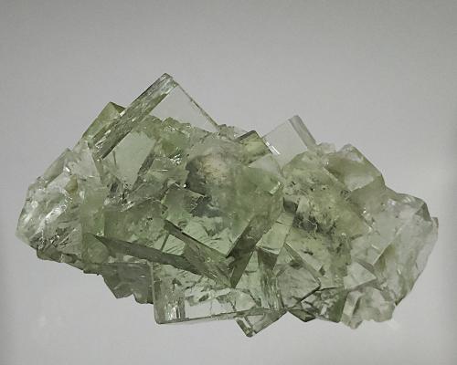 Fluorite<br />Chashan Mine, Xianghualing Sn-polymetallic ore field, Linwu, Chenzhou Prefecture, Hunan Province, China<br />12 x 7 cm<br /> (Author: Richard Arseneau)