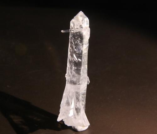 Quartz<br />Municipio Bolívar, Provincia Vélez, Departamento Santander, Colombia<br />18mm x 63mm x 11mm<br /> (Author: Firmo Espinar)