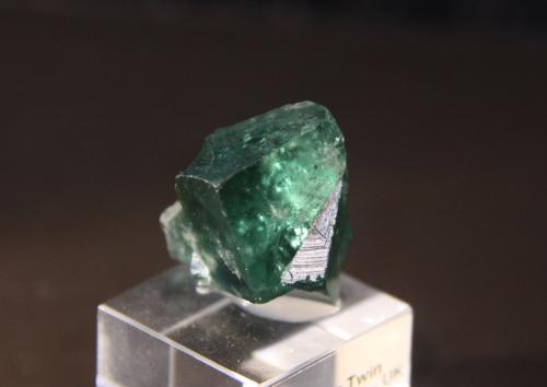 Fluorite<br />Rogerley Mine, Frosterley, Weardale, North Pennines Orefield, County Durham, England / United Kingdom<br />22mm x 28mm x 20 mm<br /> (Author: Firmo Espinar)