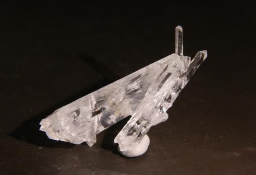 Quartz<br />Municipio Bolívar, Vélez Province, Santander Department, Colombia<br />52mm x 32mm x 26mm<br /> (Author: Firmo Espinar)